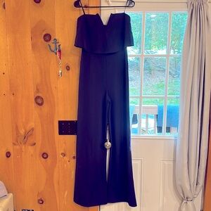 Lulus Size M stunning Navy Blue strapless Jumper